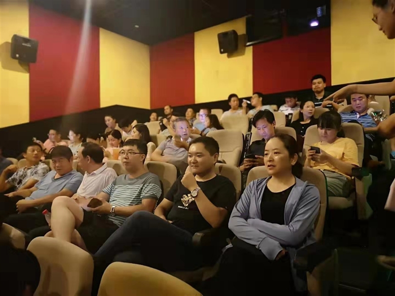 ���F��˾�M���_չ��������� �^Ӱ�ߡ�������������ӛʹ���� ���}�������(�D2)